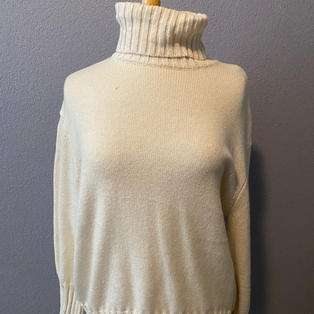 A New Day oversized turtleneck sweater (cream): Size XS